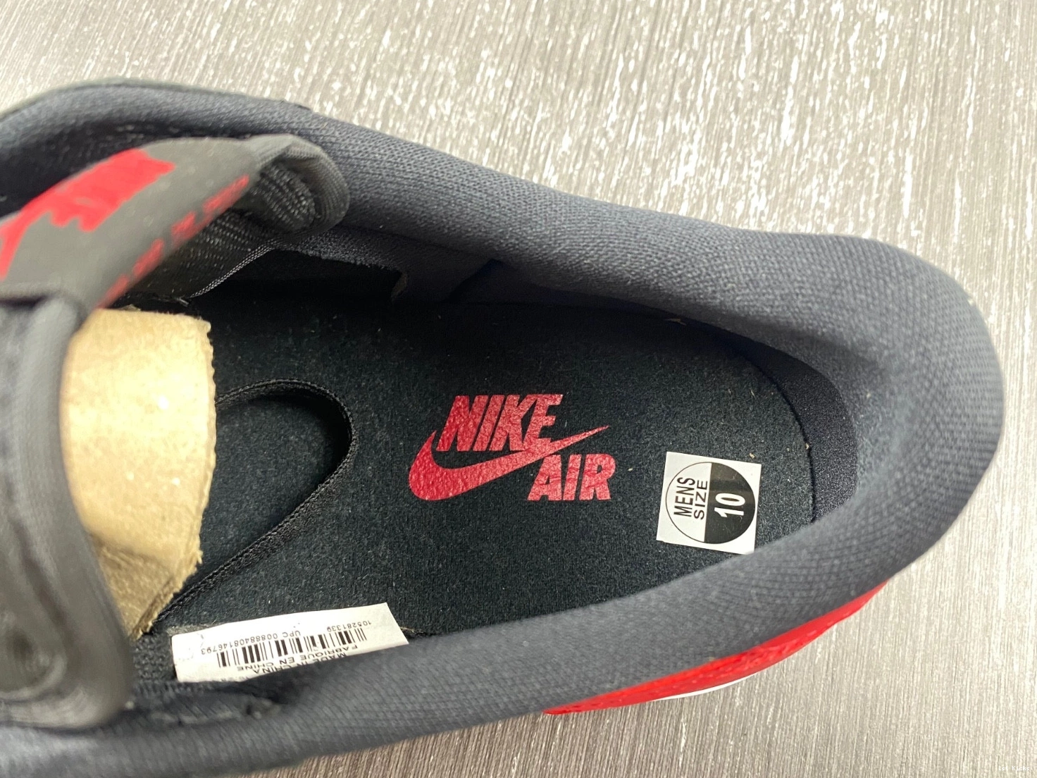 1 (2015) Low Jordan 705329-001 Bred - Retro 0207